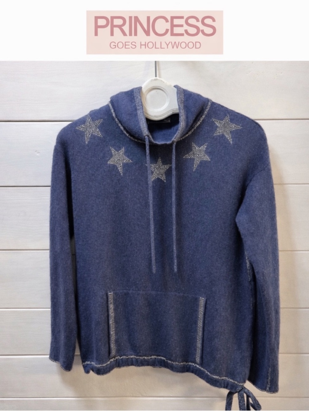 PRINCESS GOES HOLLYWOOD – Blue Wool & Cashmere Sweater with Stars (Size 40 )